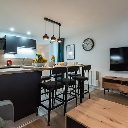 & Le Saint - Centre-ville Apartment